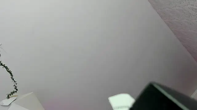 RileyNymph online show from 05-27-26, 03:58