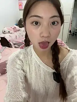 Snapshot of tiantian_niu chatting on 04-15-26, 02:46 tiantian niu online show from 04-15-26, 02:46
