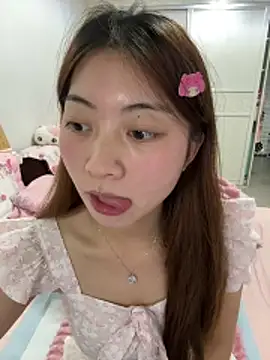 Snapshot of tiantian_niu chatting on 04-16-26, 11:55 tiantian niu online show from 04-16-26, 11:55