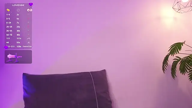 EmmaLopez11 online show from 04-29-26, 11:58