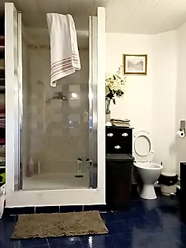 stephie83 online show from 03-20-26, 04:56