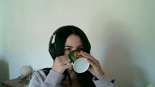 Snapshot of AnabeleNogueira chatting on 06-17-26, 05:14 AnabeleNogueira online show from 06-17-26, 05:14