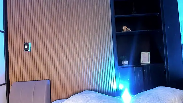 JeanneWilliams online show from 04-14-26, 12:11