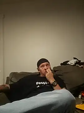 yourMasterisBored online show from 03-17-26, 01:36