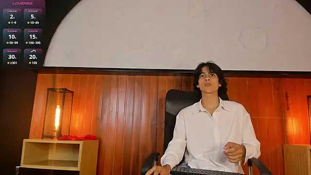 Snapshot of Cheys_Mast chatting on 07-23-26, 12:58 Cheys Mast online show from 07-23-26, 12:58