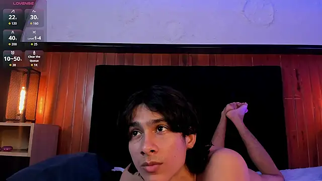 Snapshot of Cheys_Mast chatting on 07-28-26, 06:20 Cheys Mast online show from 07-28-26, 06:20