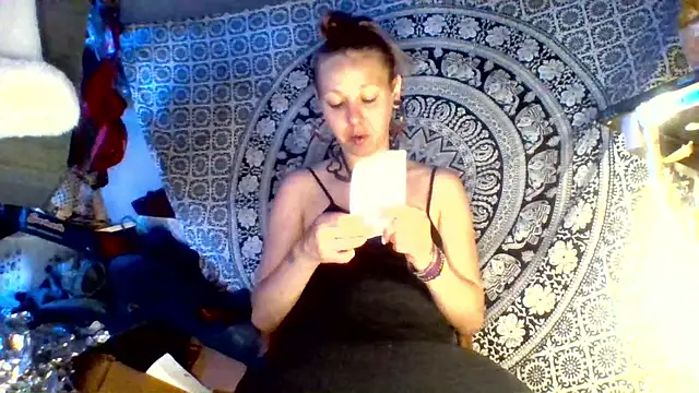 Snapshot of Ambionce chatting on 05-11-26, 07:36 Ambionce online show from 05-11-26, 07:36