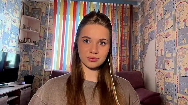 Miss Blessnyth online show from 05-19-26, 06:09