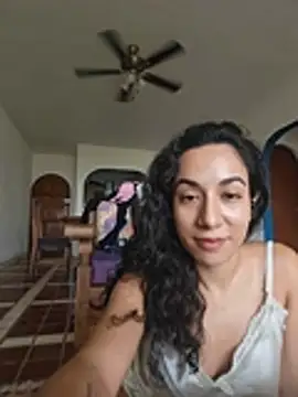 Snapshot of ComeFrutita chatting on 07-24-26, 04:27 ComeFrutita online show from 07-24-26, 04:27