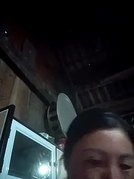 Snapshot of IORio_2X chatting on 04-22-26, 11:12 IORio 2X online show from 04-22-26, 11:12