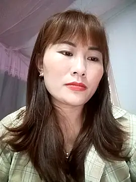 Lucxy-ki6 online show from 04-22-26, 12:57