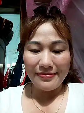 Snapshot of Lucxy-ki6 chatting on 06-20-26, 07:55 Lucxy-ki6 online show from 06-20-26, 07:55