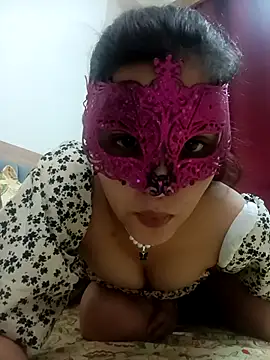 Snapshot of Hottymahi7 chatting on 04-02-26, 12:47 Hottymahi7 online show from 04-02-26, 12:47