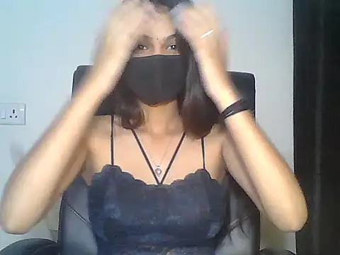 Hot Deepansi02 online show from 04-28-26, 05:07