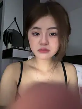 Snapshot of Sweet20-20 chatting on 05-08-26, 12:54 Sweet20-20 online show from 05-08-26, 12:54
