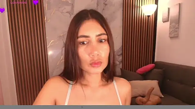 LucyBecker online show from 04-01-26, 06:05