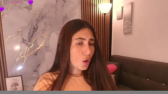 LucyBecker online show from 04-18-26, 08:20
