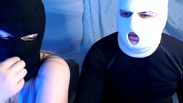 Silvia Leonardo online show from 03-25-26, 06:36