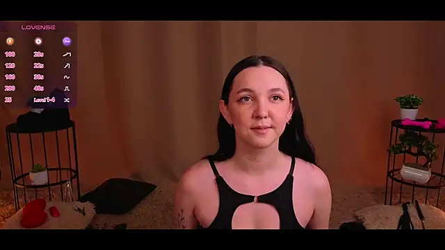 CindyBkitty online show from 05-13-26, 04:04