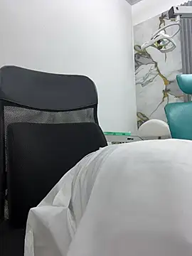 daniela-sexy online show from 04-19-26, 02:16