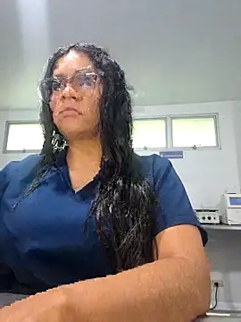 Snapshot of Aila_Phone chatting on 06-19-26, 07:17 Aila Phone online show from 06-19-26, 07:17