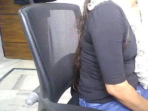 Sonam1186 online show from 04-17-26, 04:37