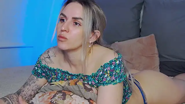 sexy fuzzy socks online show from 04-05-26, 05:04