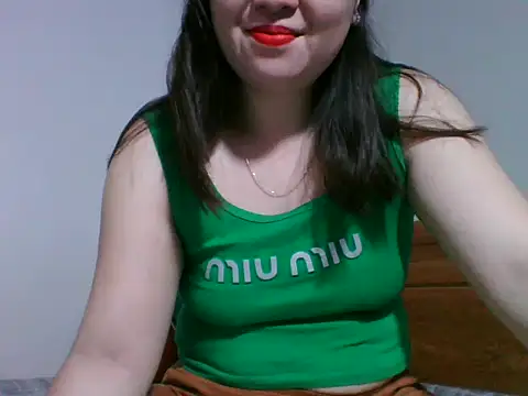 Snapshot of Tits28-2 chatting on 05-20-26, 02:12 Tits28-2 online show from 05-20-26, 02:12
