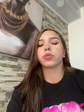 Snapshot of lunacandy_0 chatting on 04-03-26, 11:03 lunacandy 0 online show from 04-03-26, 11:03