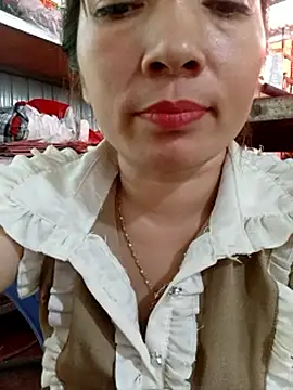 Snapshot of Sury_sexyy chatting on 06-03-26, 05:32 Sury sexyy online show from 06-03-26, 05:32