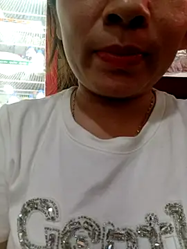 Snapshot of Sury_sexyy chatting on 06-06-26, 02:05 Sury sexyy online show from 06-06-26, 02:05