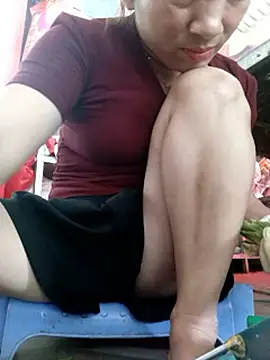 Snapshot of Sury_sexyy chatting on 06-09-26, 02:34 Sury sexyy online show from 06-09-26, 02:34