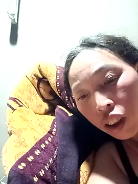 NIANIAKUTE online show from 04-14-26, 02:34