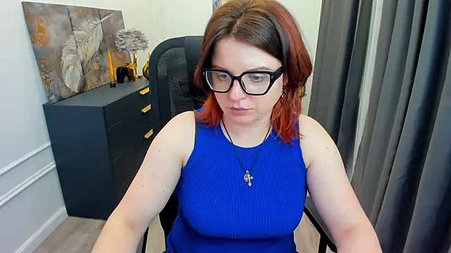 AmeliaDateri online show from 04-15-26, 11:39