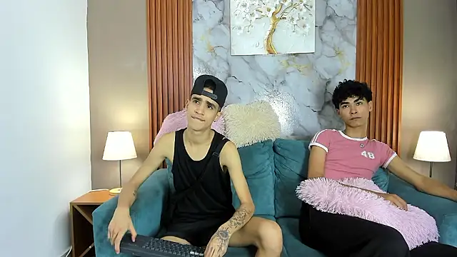 NAUGHTY BOYS1 online show from 03-21-26, 07:28