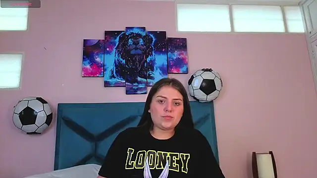 Snapshot of EmiilyStonee chatting on 07-03-26, 01:50 EmiilyStonee online show from 07-03-26, 01:50