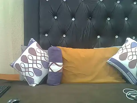 Blackberryxxx16 online show from 04-12-26, 02:22