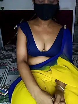 mayakapoor880 online show from 05-02-26, 06:29