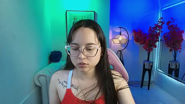 Snapshot of Shady_bug chatting on 05-15-26, 08:16 Shady bug online show from 05-15-26, 08:16