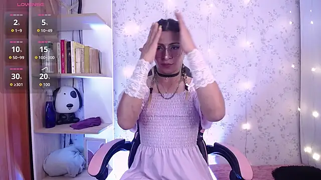  Alexaavandercloude online show from 06-05-26, 10:26
