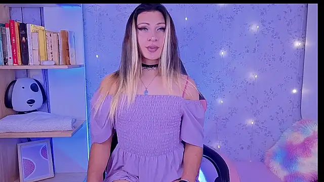 Snapshot of _Alexaavandercloude chatting on 08-04-26, 07:27 Alexaavandercloude online show from 08-04-26, 07:27
