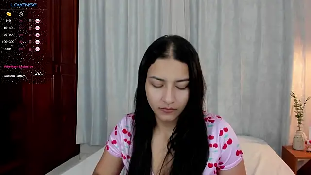 sweet aura31 online show from 04-15-26, 08:42