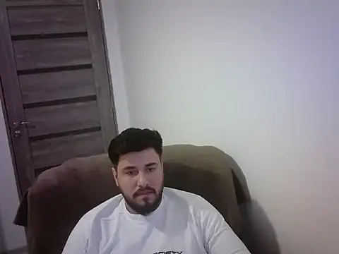 Snapshot of Gianiboy99 chatting on 06-07-26, 09:29 Gianiboy99 online show from 06-07-26, 09:29