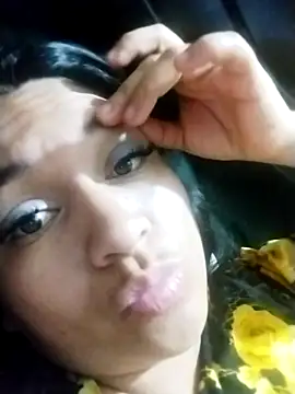 Snapshot of LatinSquirtBaby chatting on 05-18-26, 01:17 LatinSquirtBaby online show from 05-18-26, 01:17