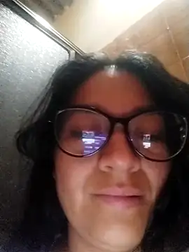 Snapshot of LatinSquirtBaby chatting on 06-06-26, 02:33 LatinSquirtBaby online show from 06-06-26, 02:33