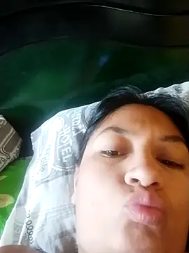 Snapshot of LatinSquirtBaby chatting on 06-07-26, 07:28 LatinSquirtBaby online show from 06-07-26, 07:28