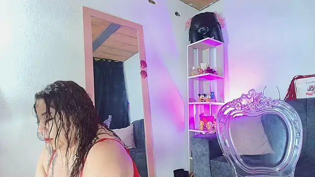 Zully Green online show from 07-29-26, 04:21