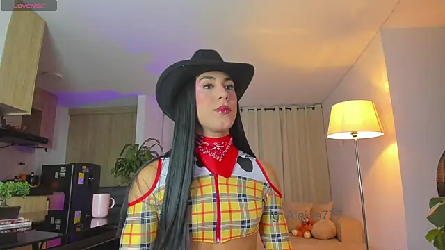 Snapshot of Aleja_evangeline chatting on 06-20-26, 11:02 Aleja evangeline online show from 06-20-26, 11:02