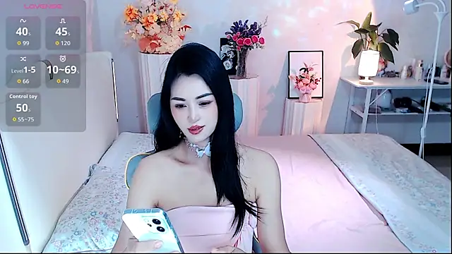 Evelyn-007 online show from 05-14-26, 02:24