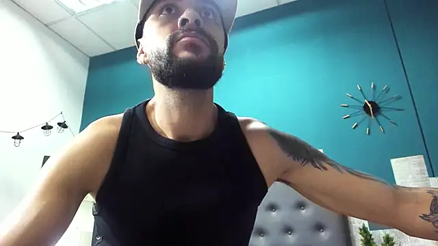 Snapshot of Axel_Blazzee chatting on 03-23-26, 03:05 Axel Blazzee online show from 03-23-26, 03:05